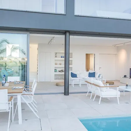 Imagine Your Family Renting A Luxury Holiday Close To Paralimni's Main Attractions 1253 *