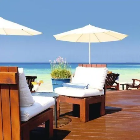 Vila Imagine Your Family Renting A Luxury Holiday Close To Paralimni's Main Attractions 1253 Paralimni